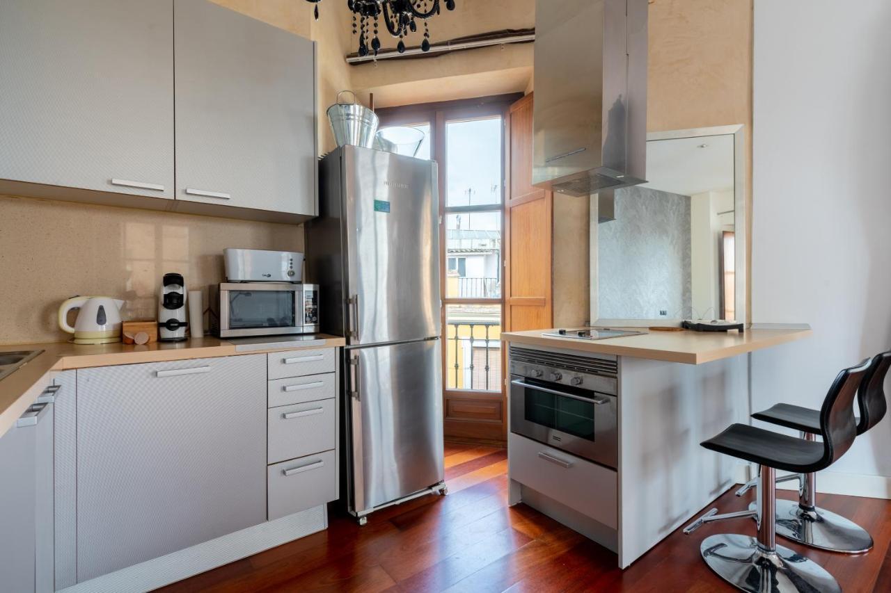 Cathedral Apartment, Upper Floor Apartment Séville Extérieur photo