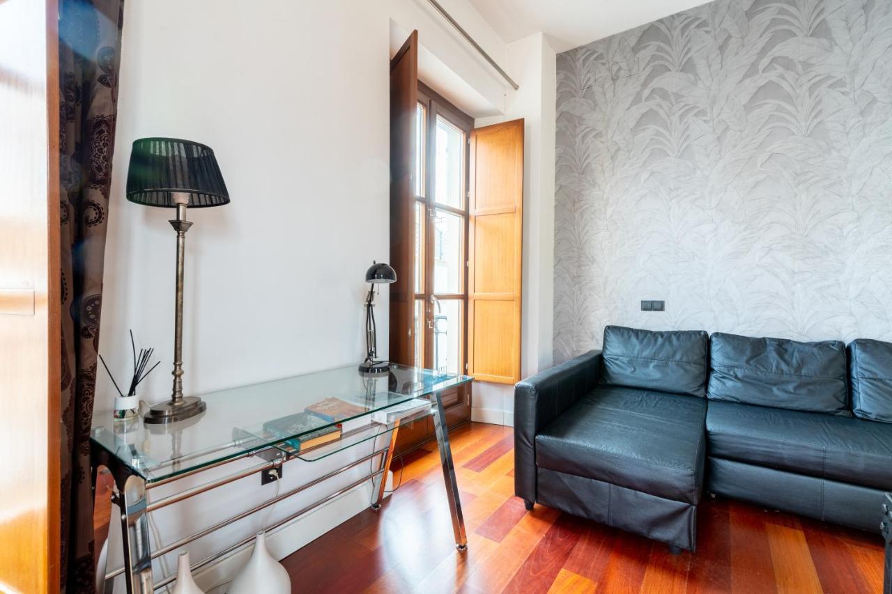 Cathedral Apartment, Upper Floor Apartment Séville Extérieur photo